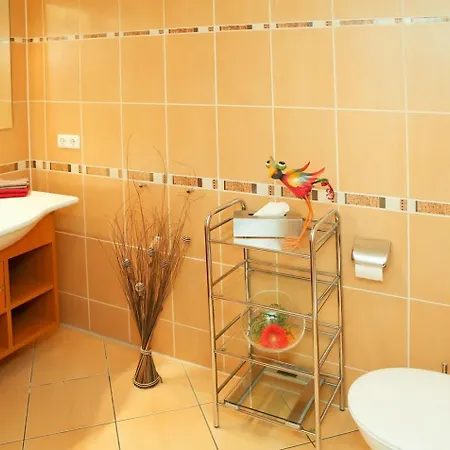 Duenenschloss - 02-08 Ostseebad Kühlungsborn