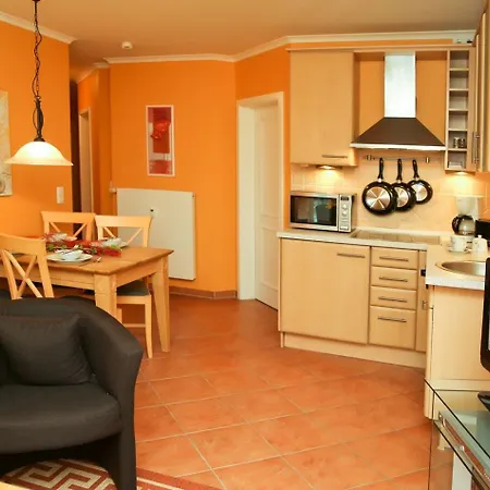 Duenenschloss - 02-08 * Kühlungsborn